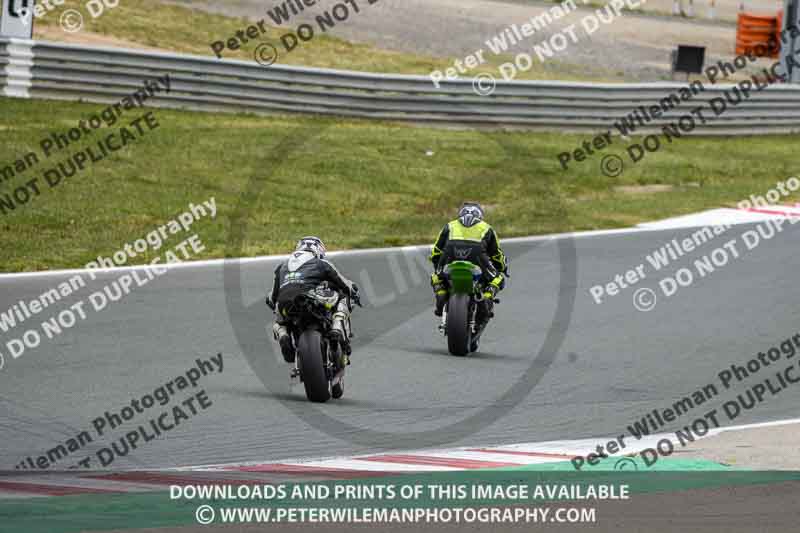 cadwell no limits trackday;cadwell park;cadwell park photographs;cadwell trackday photographs;enduro digital images;event digital images;eventdigitalimages;navarra;no limits trackdays;peter wileman photography;racing digital images;trackday digital images;trackday photos